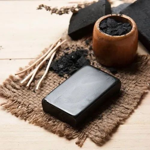 Bamboo Charcoal Detox Soap – Deep Cleansing & Pore Detox