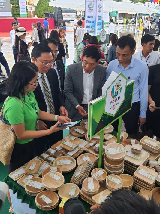 Why Consistency & Service Reliability Matter in Palm Leaf Tableware Supply