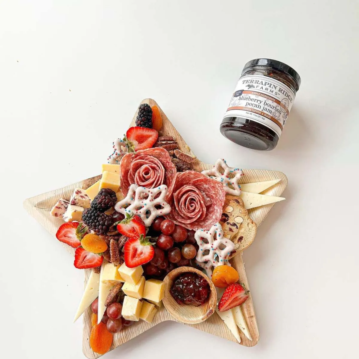 Star-Shaped Palm Leaf Plates – Biodegradable Eco-Friendly Dinnerware