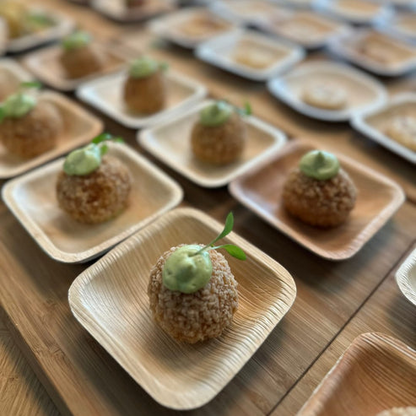 Square Palm Leaf Plates – Eco-Friendly Disposable Dinnerware